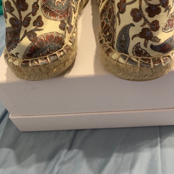 NEW Isabel Marant Espadrilles Size 41 - Picture 5 of 6